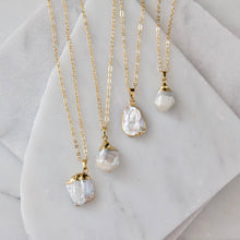 Natural Pearl Necklace: GOLD