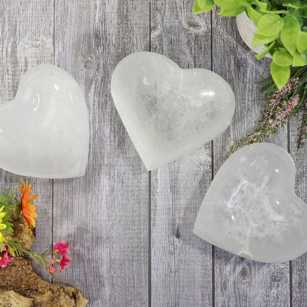 Selenite Heart Bowl Large | Selenite Healing Crystal 5
