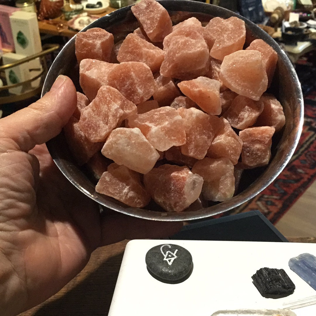 Pink Himalayan Salt chunks, raw